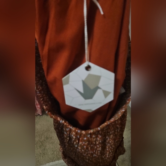 PAPER CRANE Smocked ruffle layer mini skirt. Rust/blue. Size small NWT - Picture 5 of 10